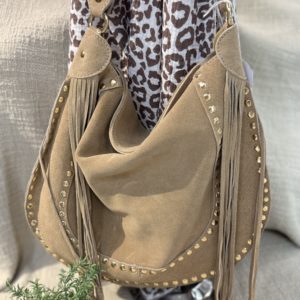 Sac en cuir Besace Cloutée Sable
