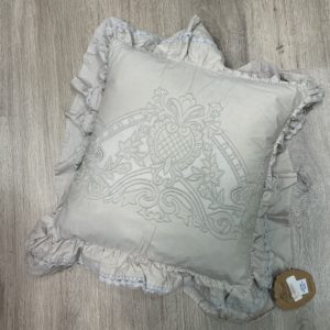 Coussin brodé 45x45cm